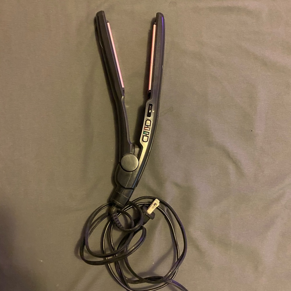 Conair straightener